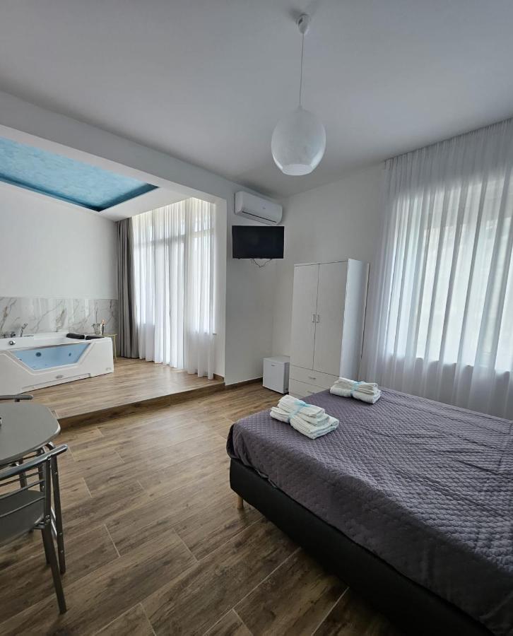 B&B Pietre Preziose Salerno Dış mekan fotoğraf